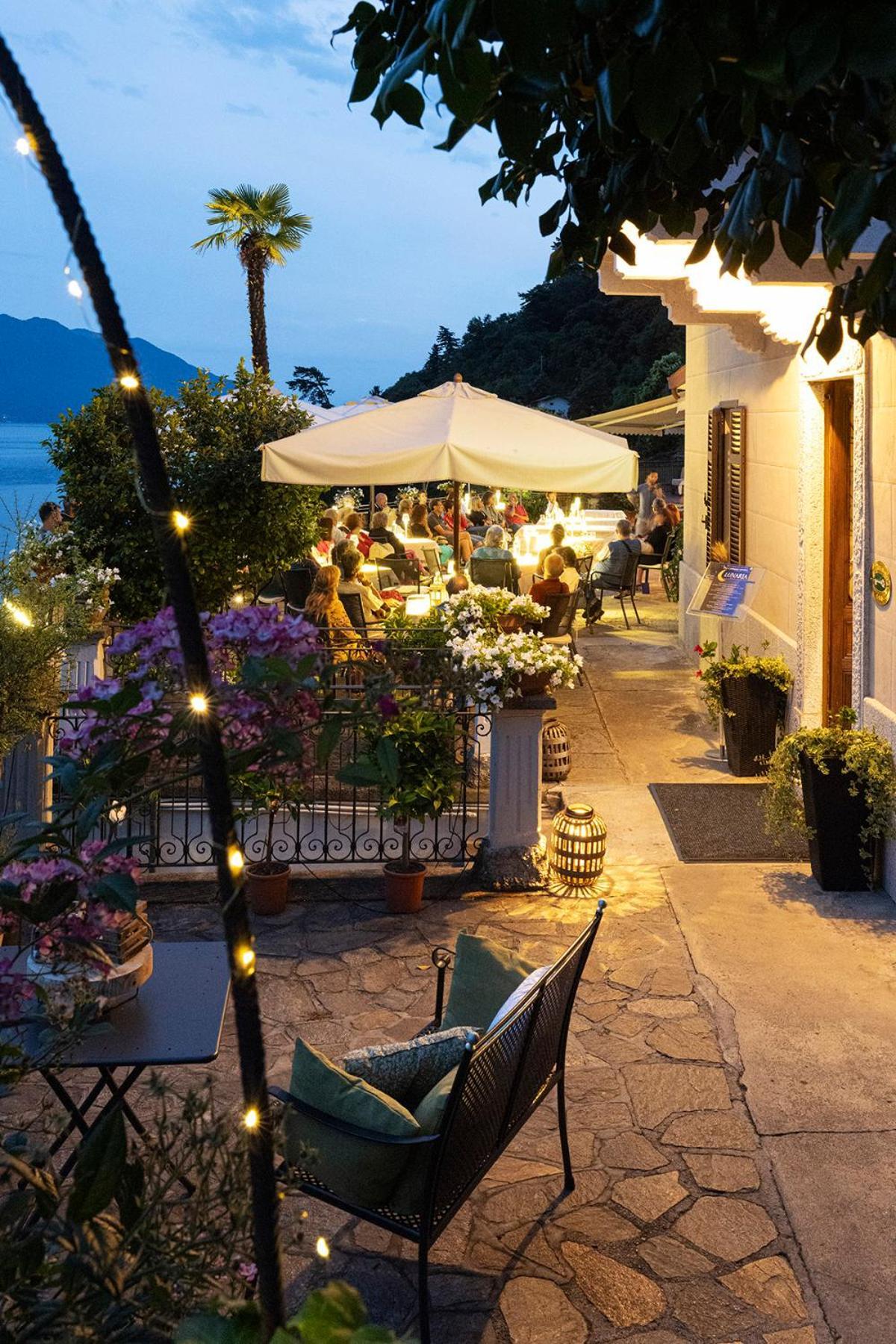 Hotel La Rondinella Каннеро-Рив'єра Екстер'єр фото
