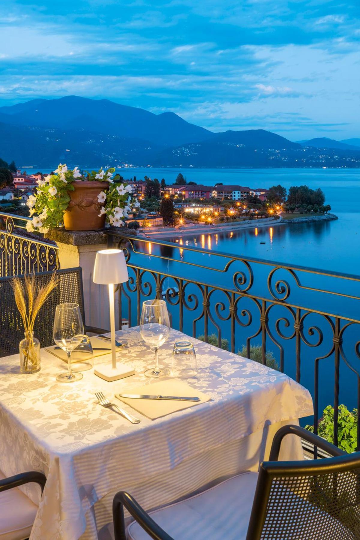 Hotel La Rondinella Каннеро-Рив'єра Екстер'єр фото
