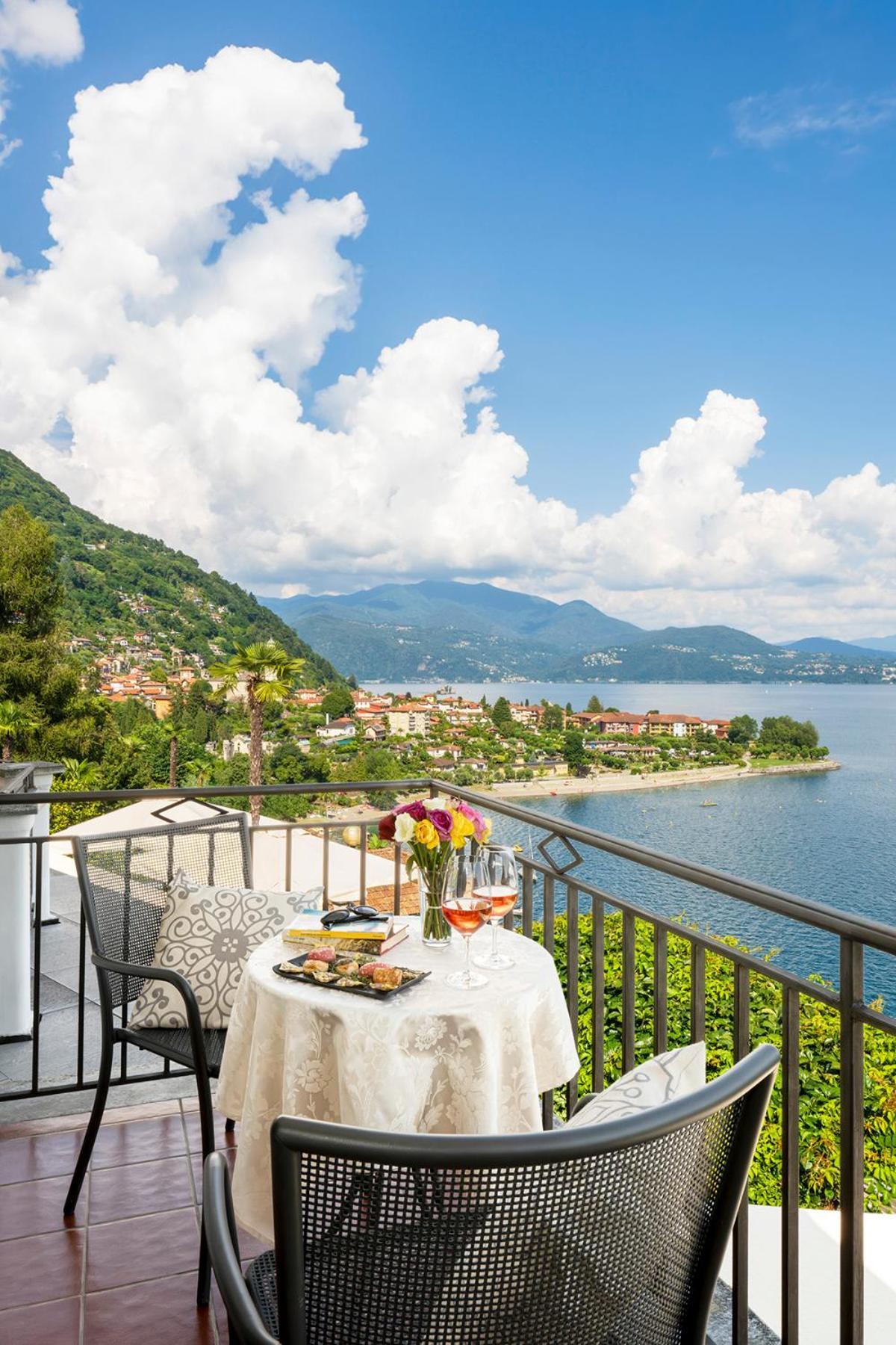 Hotel La Rondinella Каннеро-Рив'єра Екстер'єр фото
